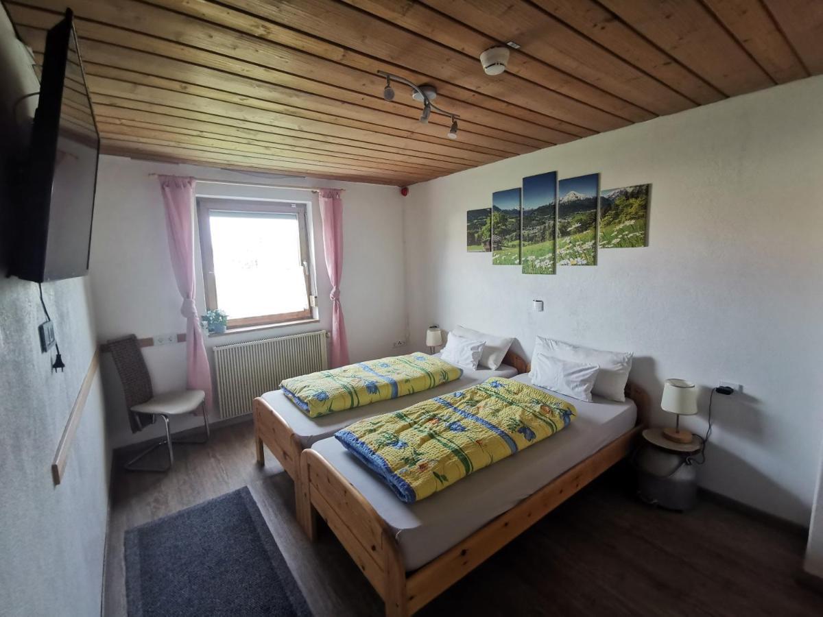Apartment Auszeit Mit Kueche Viel Ruhe Und Natur Untrasried Εξωτερικό φωτογραφία