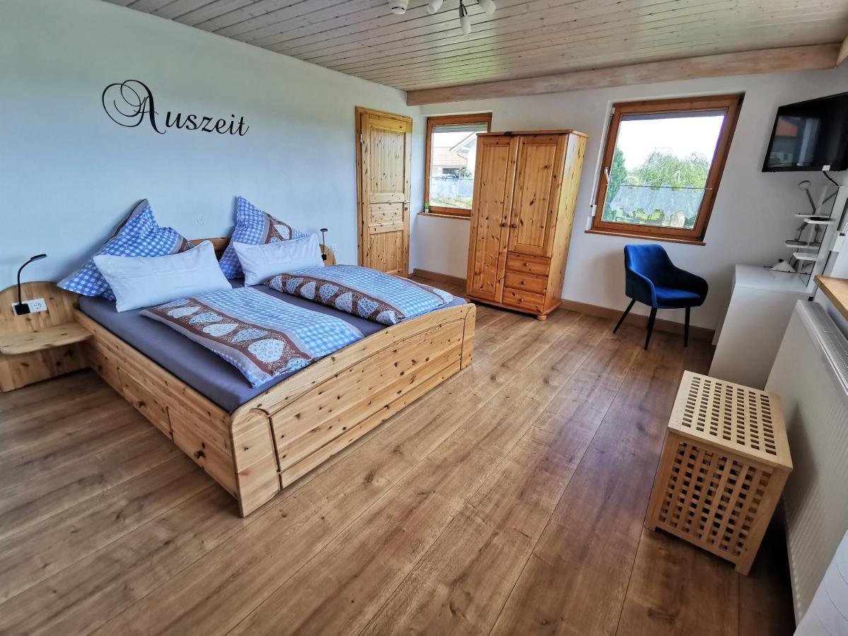 Apartment Auszeit Mit Kueche Viel Ruhe Und Natur Untrasried Εξωτερικό φωτογραφία